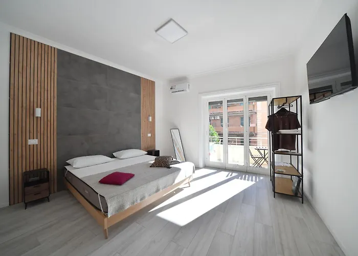 Domus Petrina I 400m Da San Pietro * Rom