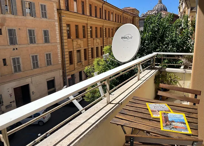 Domus Petrina I 400m Da San Pietro Apartment